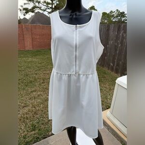 Love Squared White Sleeveless A-Line Dress with Front Zipper